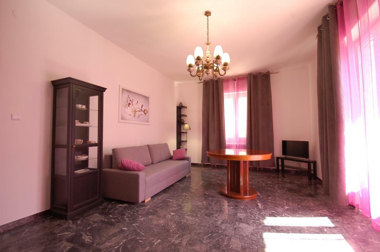 Appartamento Al Mare A Silvi Marina Bagian luar foto