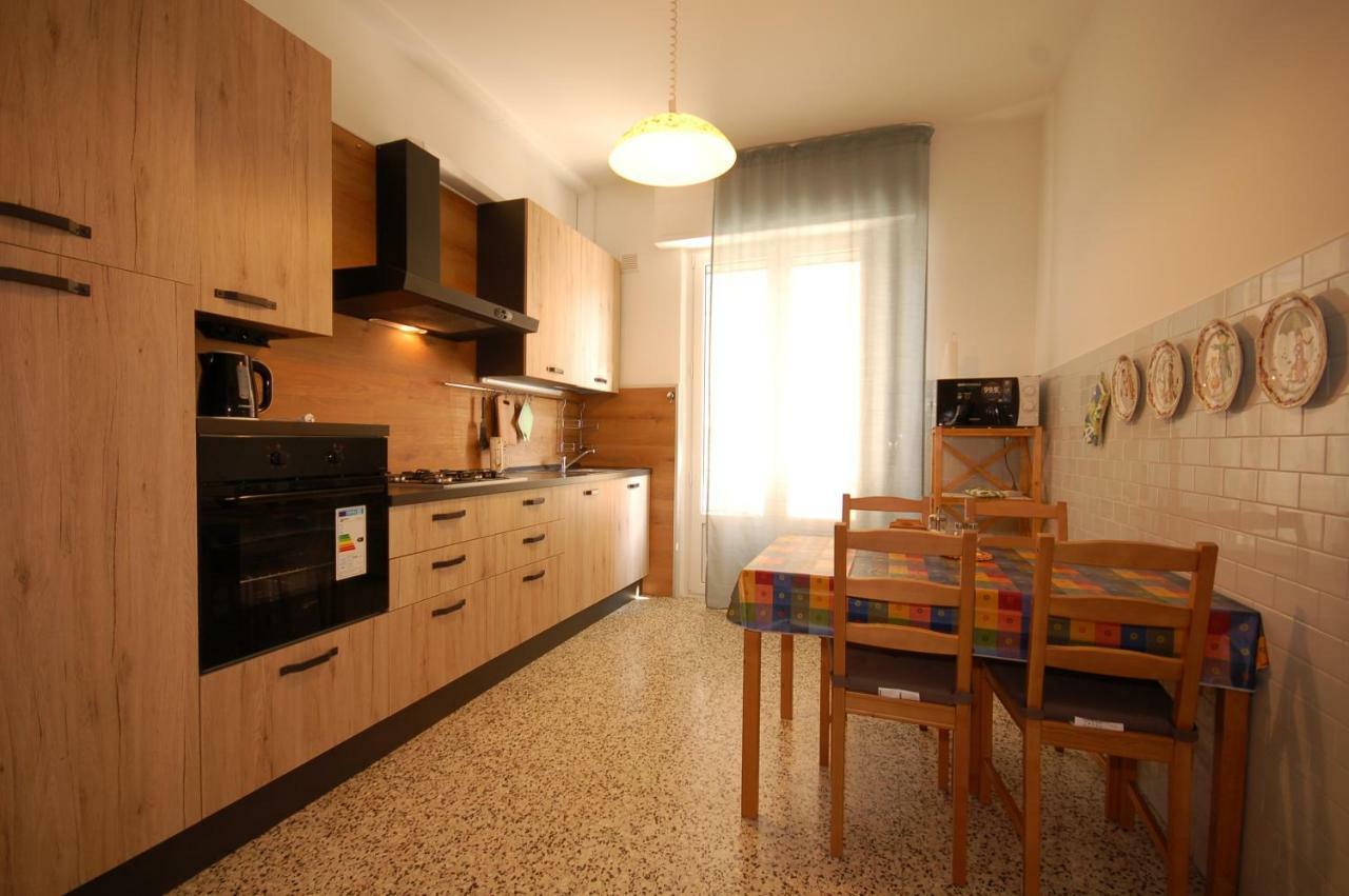 Appartamento Al Mare A Silvi Marina Bagian luar foto